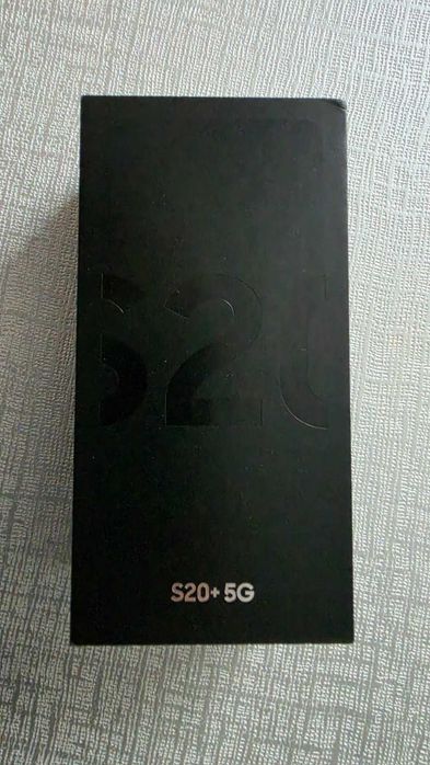 Смартфон Samsung Galaxy S20+ Plus