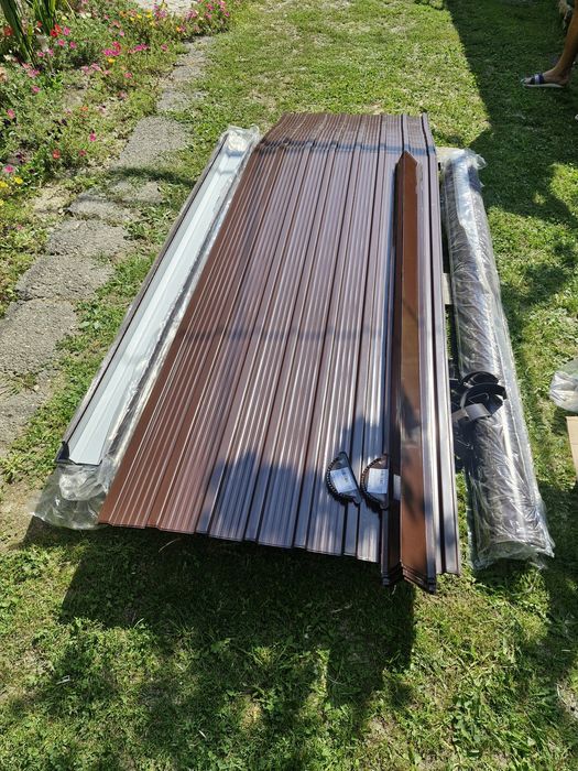 tabla cutata vopsita