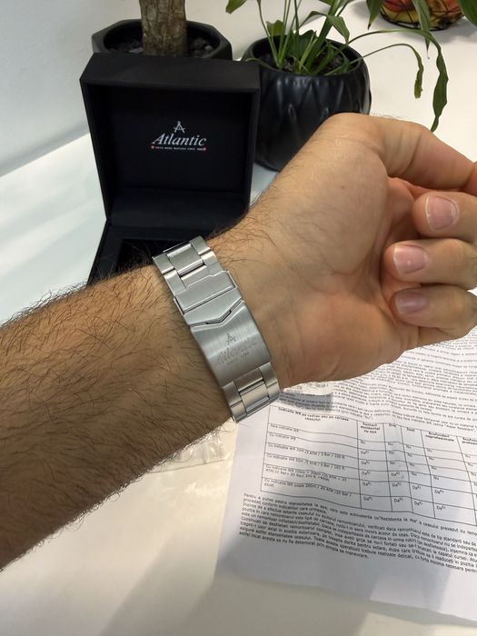 Ceas barbati Atlantic Seaflight 44mm