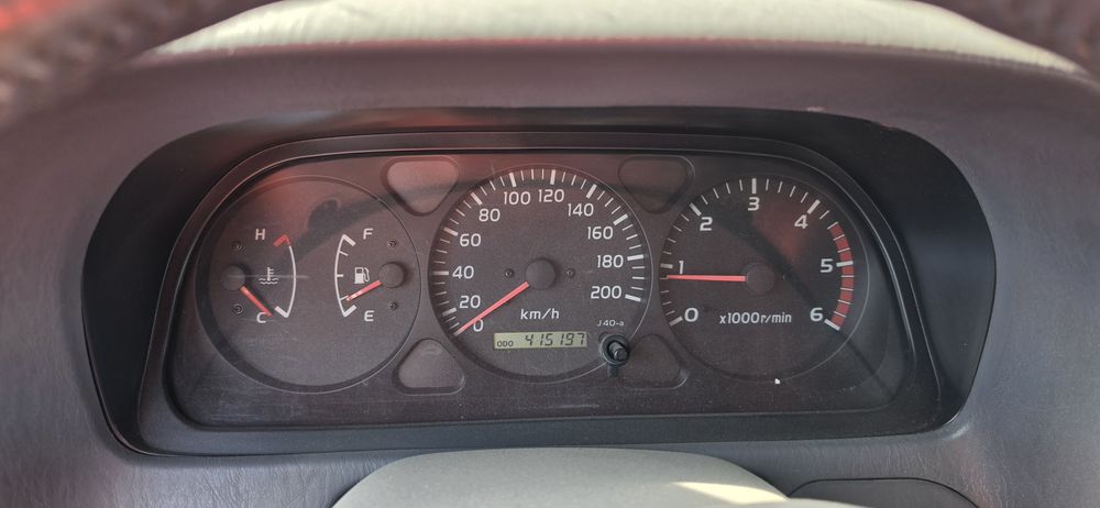 Toyota Land Cruiser LC90 Proiect