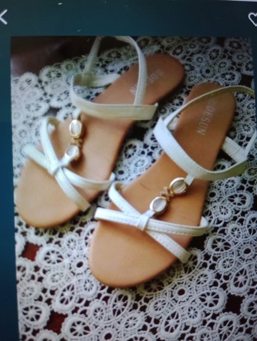 Pantofi, sandale ,modele diferite, papuci,