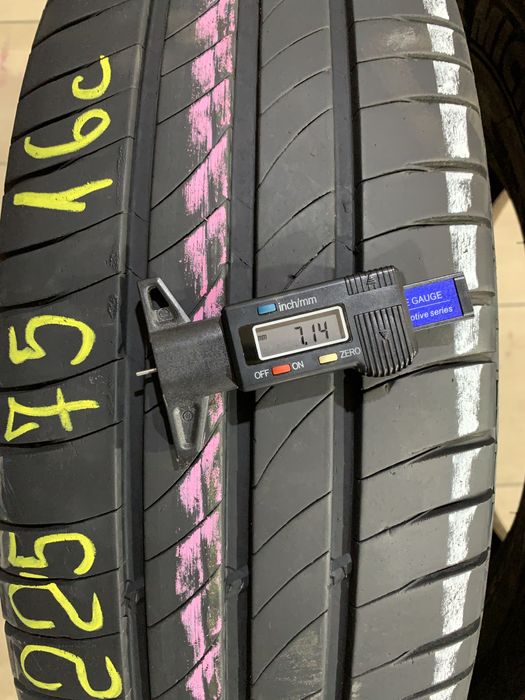 225 75 16C Michelin de vară