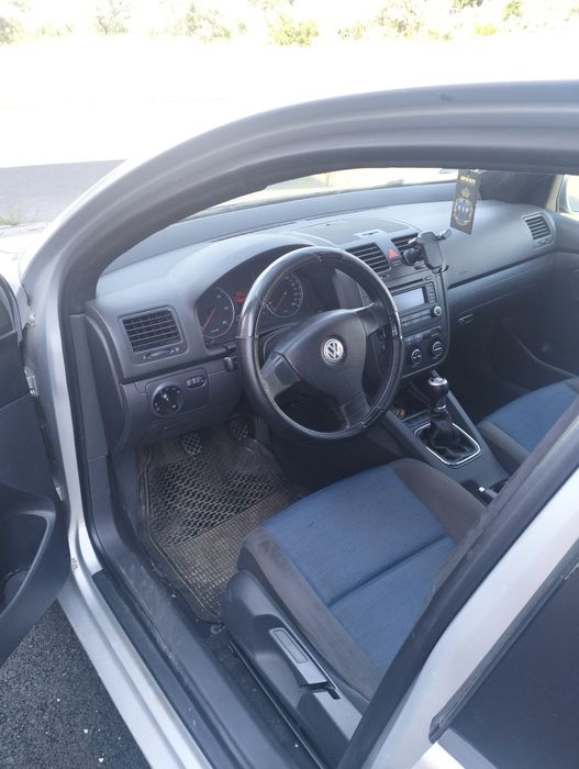 VOLKSWAGEN Golf 2006 — imagine 5