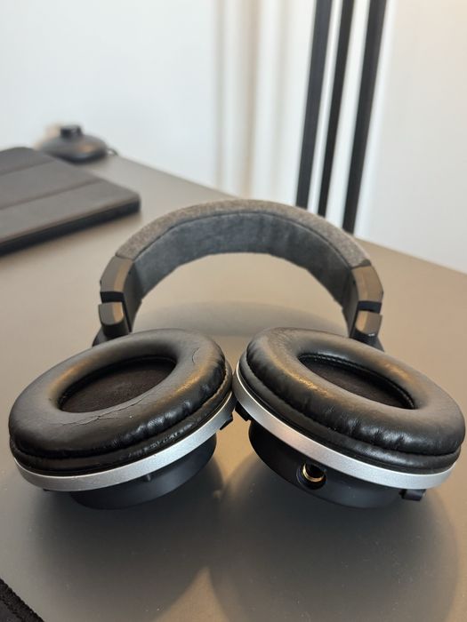 Căști Audio-Technica ATH-PRO700 MK2 - Sunet DJ impecabil
