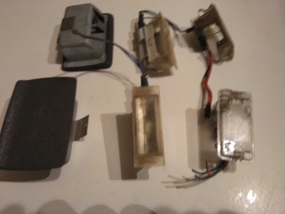 Продава части за Рено 19 Шамад