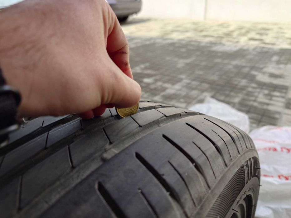 LASSA DriveWays 215/50 R17 95W - DOT 0622 - употребяван комплект