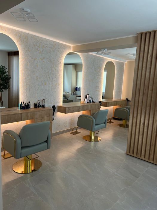 Inchiriez post frizerie