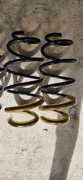 Пружини  за vito ( v-klass)  W447 , комплект задни и предни