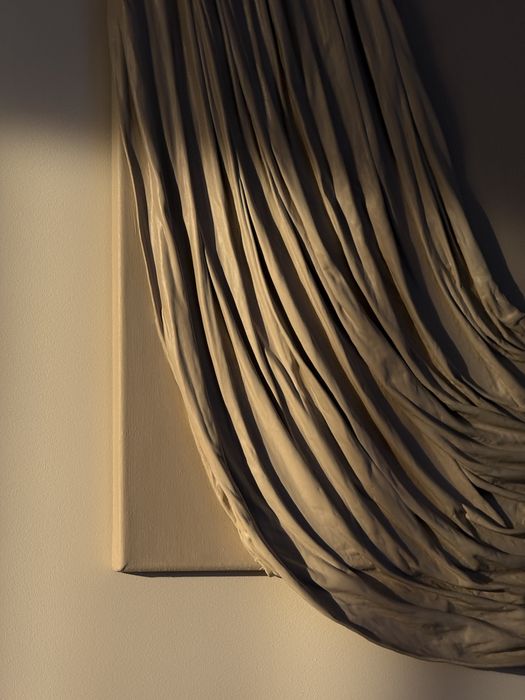 Tablou sculptural in relief ‘Muted Silk’