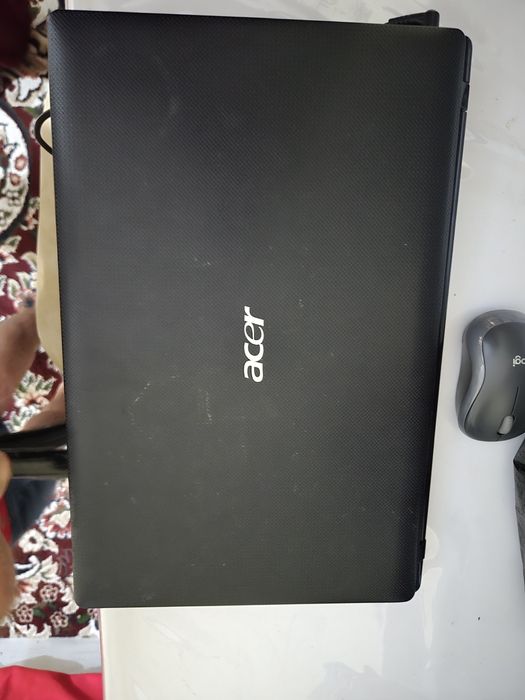 Notebook sotiladi