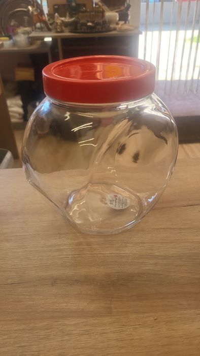 Стъклени буркани 2л.