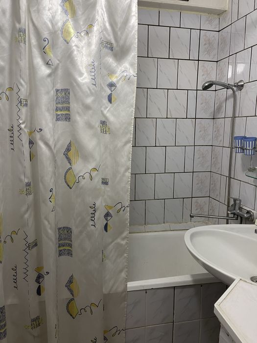 Продам 3х,84 квадрата,Центр,3/5 этаж