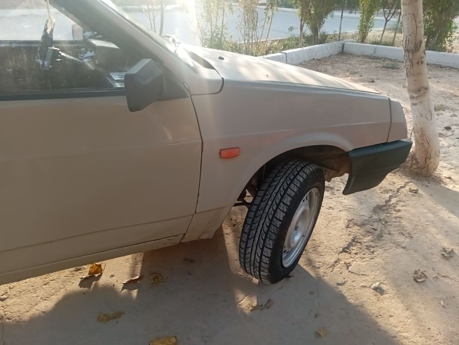 Продам свою машину ваз 2108 87 года выпуска