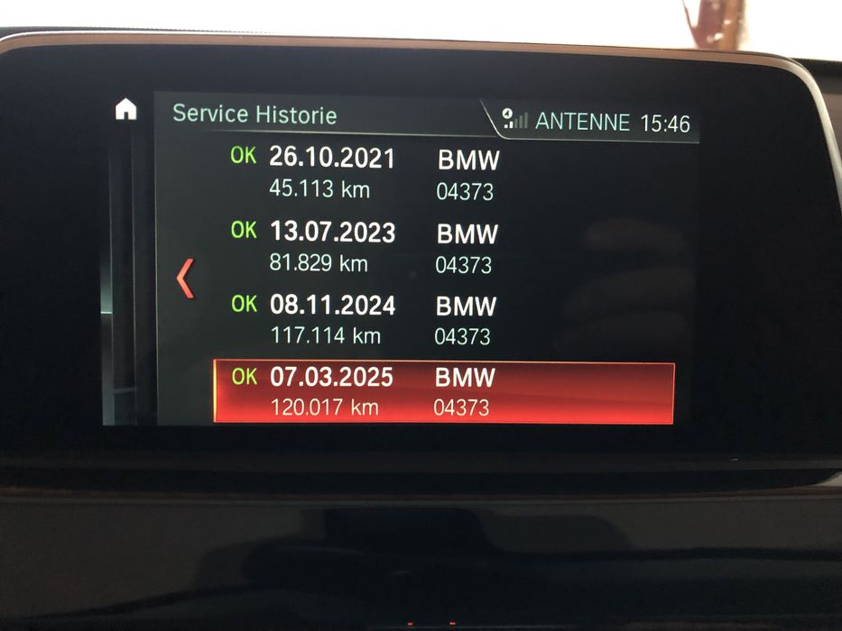 X1 xDrive 20 i xLine carlig LED Navi HiFi WLAN