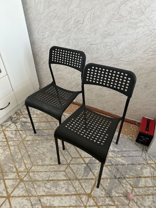 Продам 2 стула в хорошем состоянии