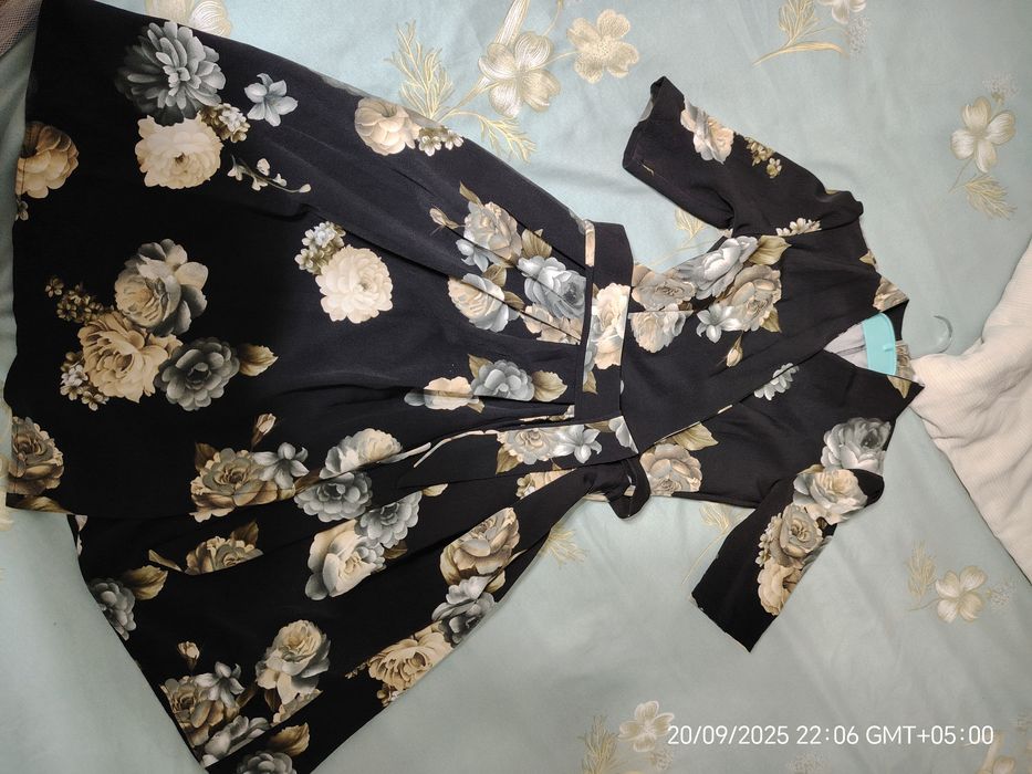 Продам платье 2 тыс тг