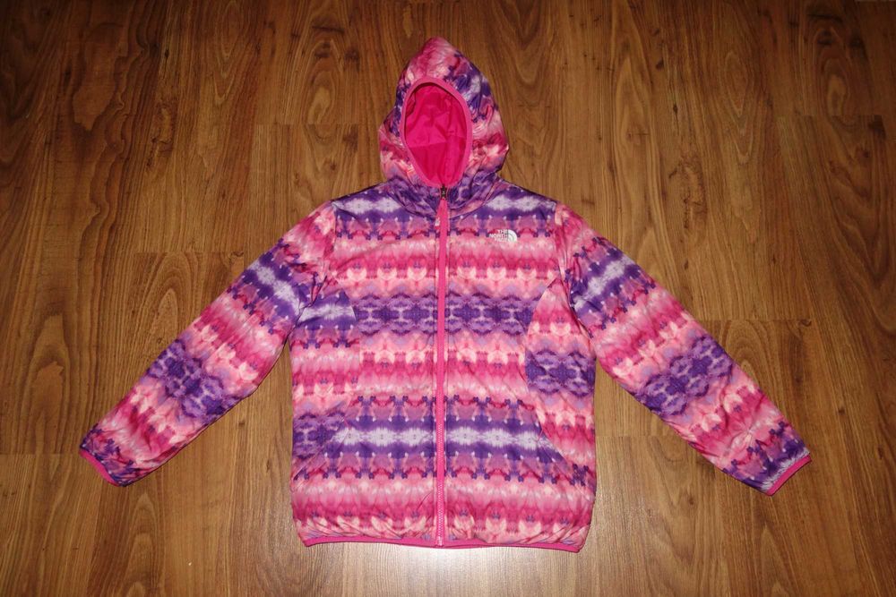 Geaca fete The North Face cu doua fete, 12-14 ani, Stare foarte buna