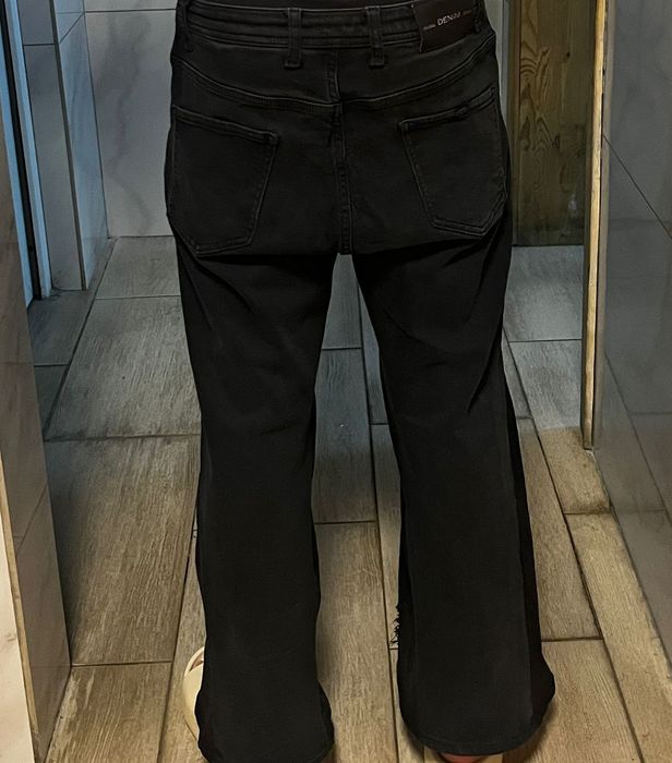 Продам flared jeans