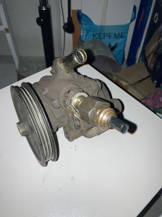 Гур насос тайота камри 20