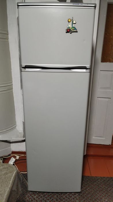 Музлатгич. Холодильник б/у