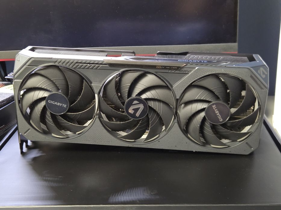 Gigabyte RTX 5070 TI Gaming 16Gb