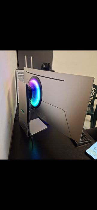 Monitor OLED Samsung Oddysey G8 34" UltraWide
