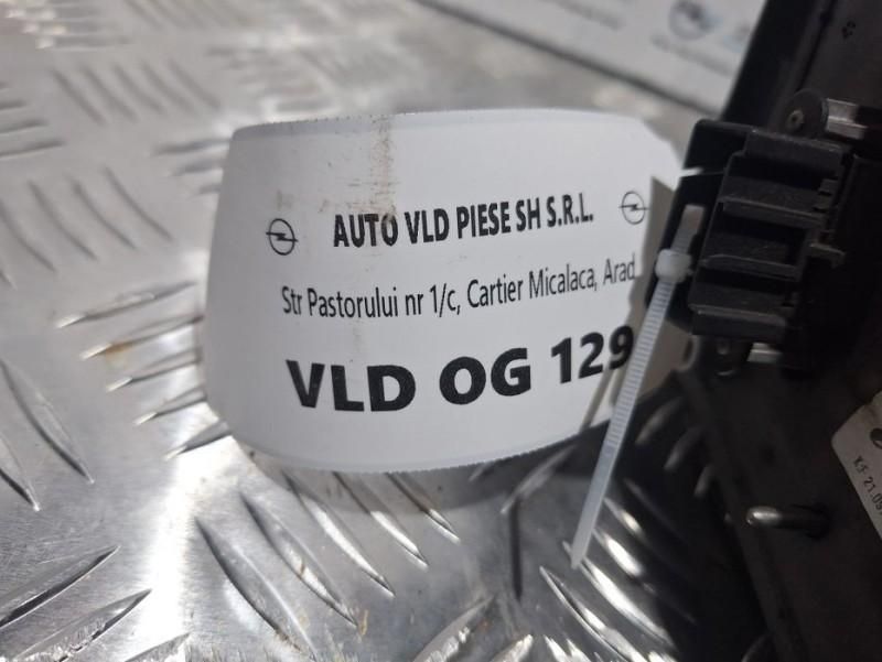 Oglinda gri Z157 stanga electrica 5 pini Opel Vectra C facelift