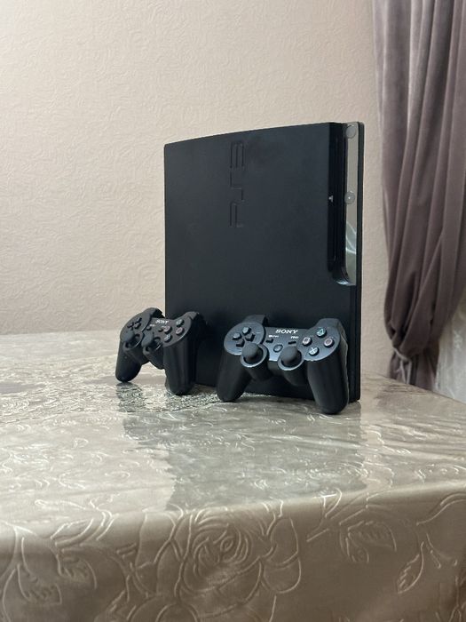 продам Playstation 3 slim 320gb