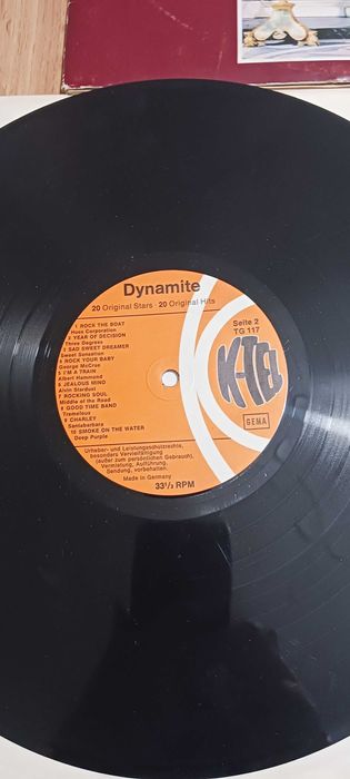 Грамофонни плочи лот  плюс подарък CD албум Whitney Huston