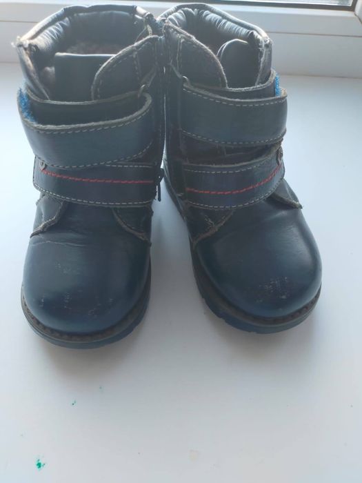 Продам детские зимние кожаные сапоги