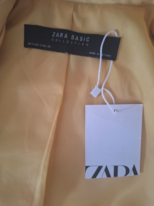 Costum ,Zara,galben din 2 piese