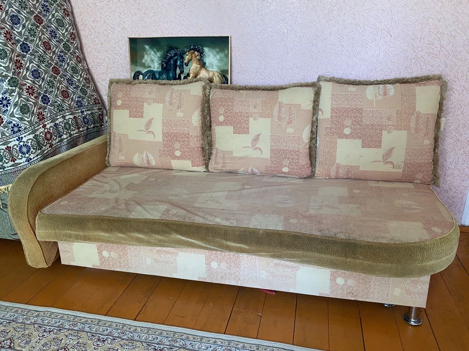 Продаются  диван !!!
