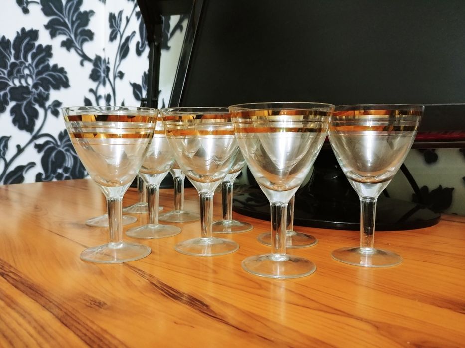 Продаю набор  фужеров