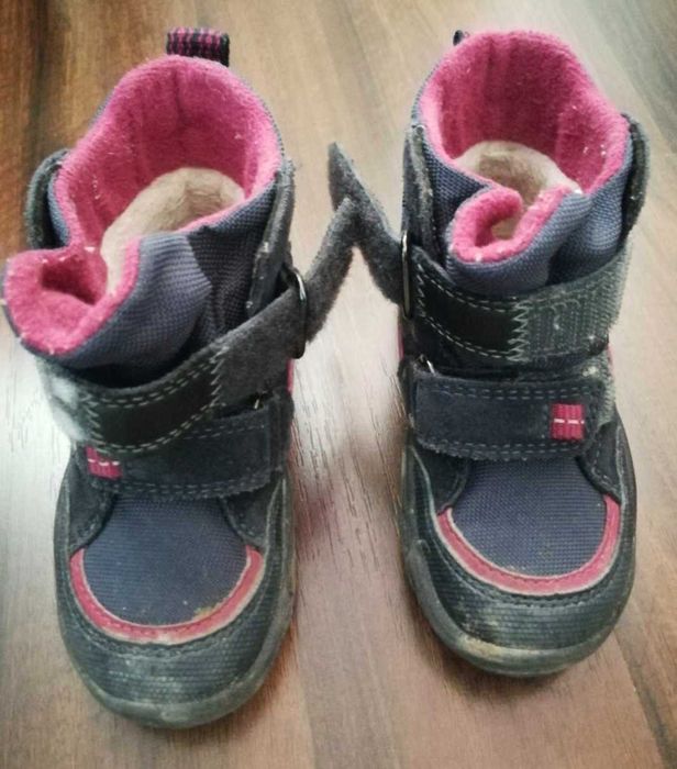 Cizme si ghete Columbia, Kickers si SuperFit