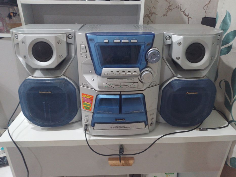 Музыкальный центр Panasonik 1600W