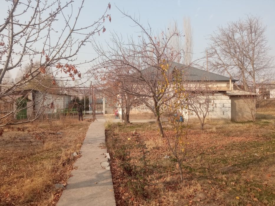 Продаетса участок 29.2 сотки в дачном поселке