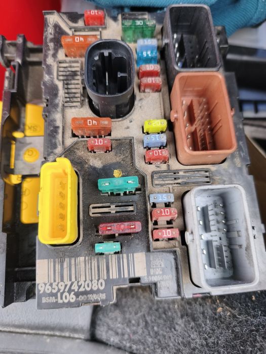 Продавам BSM за Пежо/Ситроен