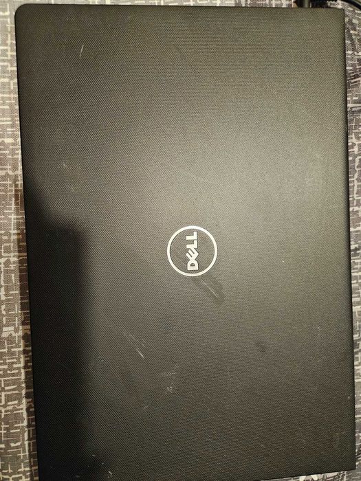 Лаптоп Dell Vostro 15-3568