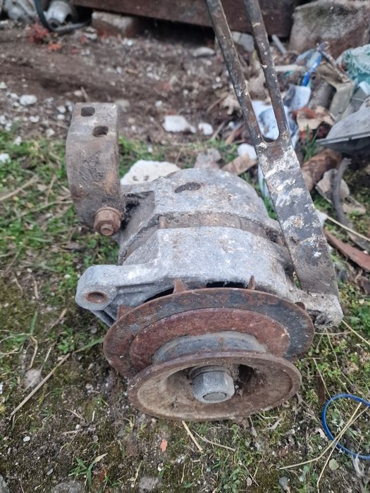 Авточасти за камион Зил и Газ 66