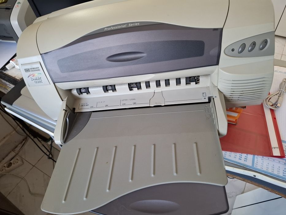 Принтер А3 hp professional