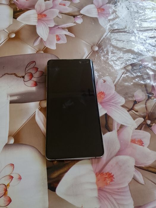 Samsung Galaxy S10 5G 8 / 256