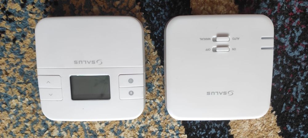 Termostat salus aproape nou