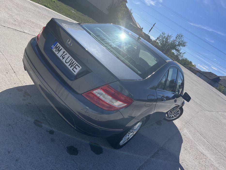 MERCEDES-BENZ E-Class 2010 — imagine 5