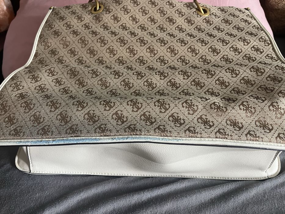 Чанта Guess Aviana Tote