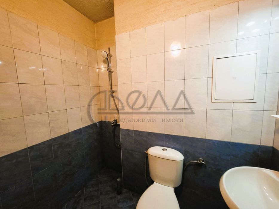 Дава се под наем Тристаен апартамент в София, Люлин 8 - 82 кв.м за 538.56 € - Снимка #11