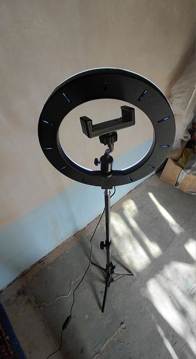 Срочно продаются Тik tok lampa 1.20 см hamma narsasi bilan