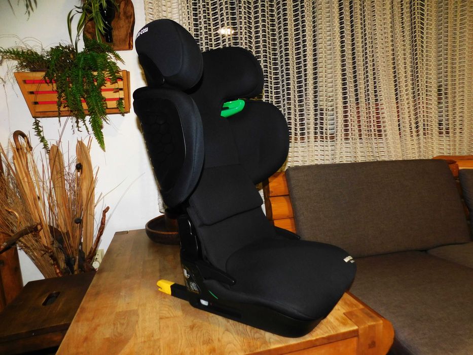 Scaun auto Maxi-Cosi Tanza Isofix * 15-36 kg * 3,5-12 ani * pliabil
