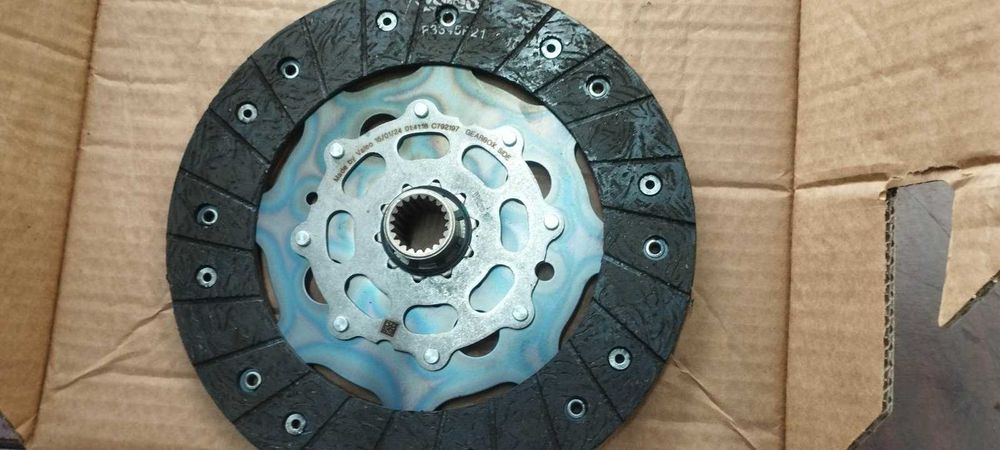 Продавам чисто нов съединител VALEO  за PEUGEOT 308, CITROEN C4 ,OPEL