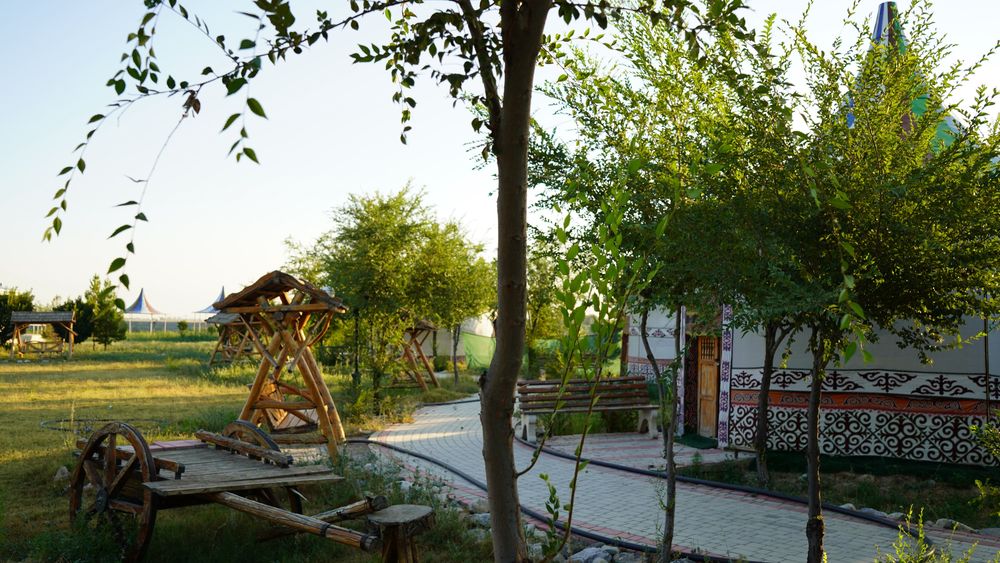 Konimex tumanida tayyor restoran biznesi sotiladi!