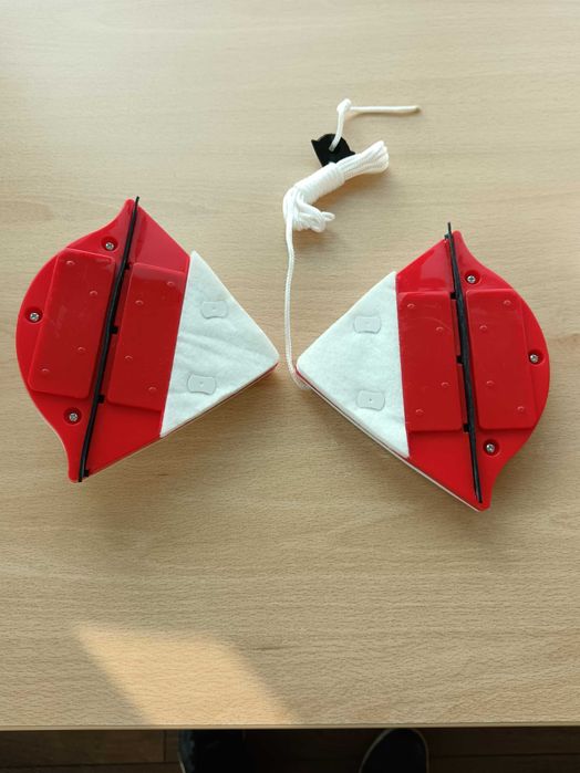 Магнитен чистач за стъкла-прозорци